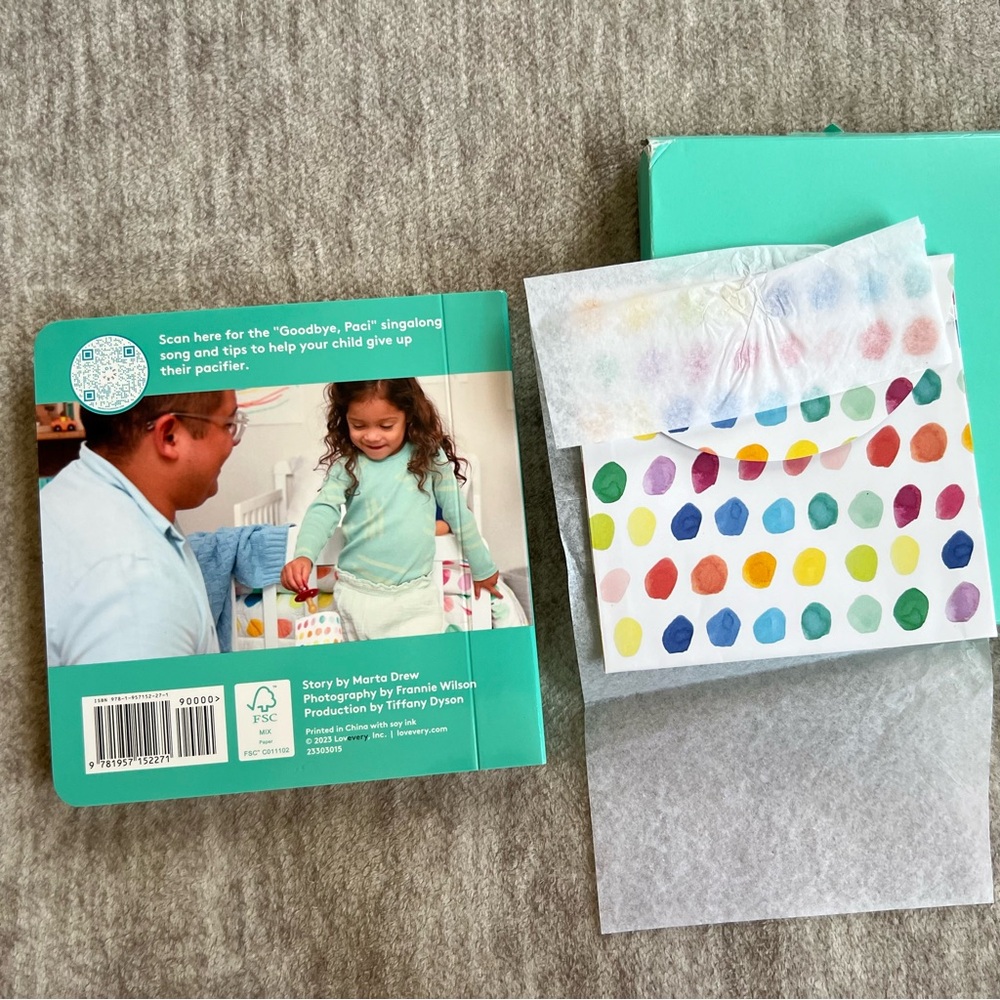 Lovevery Bundle - Picture 3 of 7